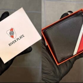 Billetera River con caja