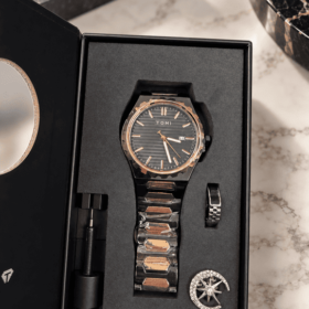Reloj TOMI 1 (con caja, anillo y herramienta)