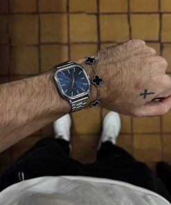 Alternative view of Reloj Woll