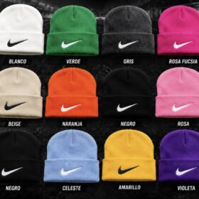 Gorros de Lana Bordados 2