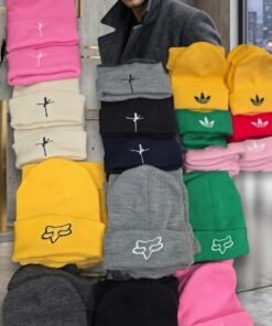 gorros-de-lana-bordados-4