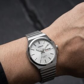 Reloj Casio E735 2