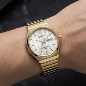 Reloj Casio E735 6