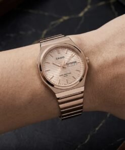 Reloj Casio E735 7