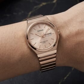 Reloj Casio E735 7