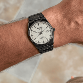 Reloj Tis AA White Black
